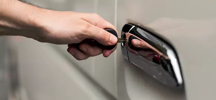 Why Choose Our Auto Locksmith Team in Pasadena, MD?